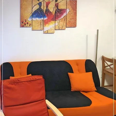 Apartment Csi - Pet Apartman Kehidakustany