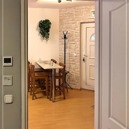 Csi - Pet Apartman *