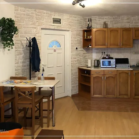 Csi - Pet Apartman Apartment