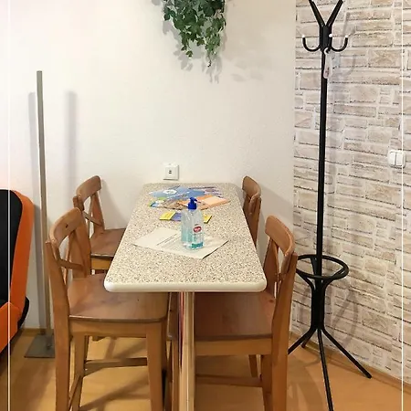 Csi - Pet Apartman * Kehidakustany
